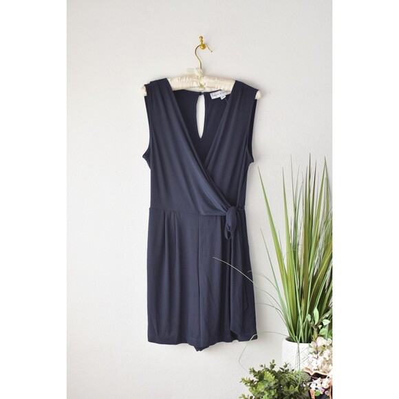 emma And michele romper Womans M Navy Blue Short Sleeve Wrap Classic Old Money - Picture 1 of 8